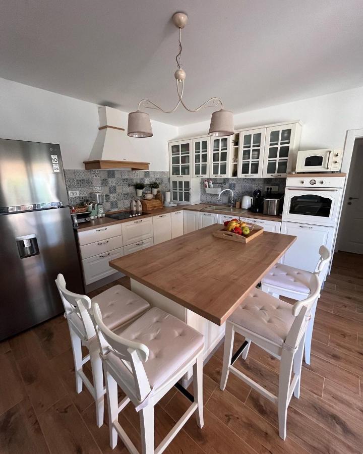 Holiday Home Calma Имотски Экстерьер фото